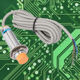 Sensor De Proximidad Capacitivo Pnp Ljc18a3-b-z/by 10mm
