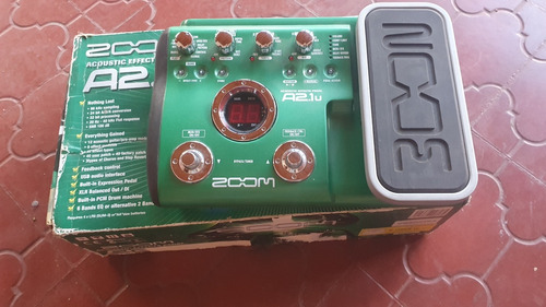 Pedalera Multiefectos Zoom A2.1u