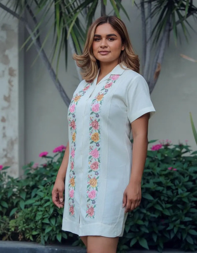 Vestido Guayabera Artesanal Yucateco Beige Mexicano Floreado | Meses sin interés