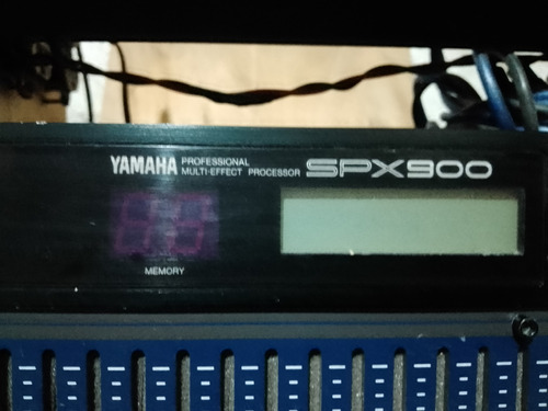 Procesador De Voz Yamaha Spx 900