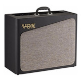 Amplificador Analógico Valvular Para Guitarra Vox Av30 Color Negro