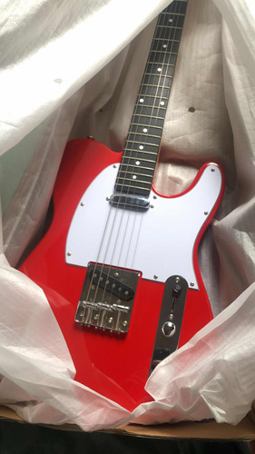 Vendo O Permuto Guitarra Parquer Telecaster(con Cable Y Púa)