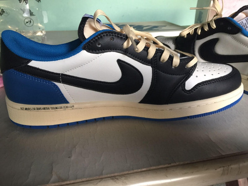 Nike Air Jordan 1 Low Travis Scott X Fragment 