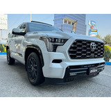 Toyota Sequoia Platinum 2024