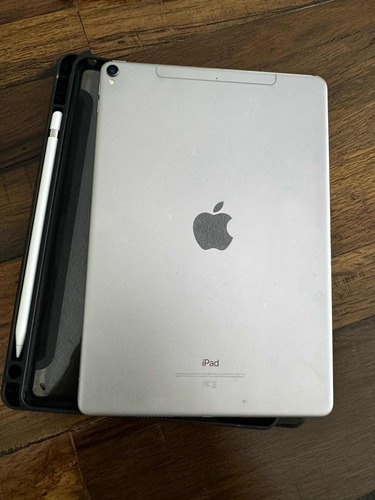 iPad Pro 10.5 Wifi+4g Con Apple Pen Y Cover En Caja Original