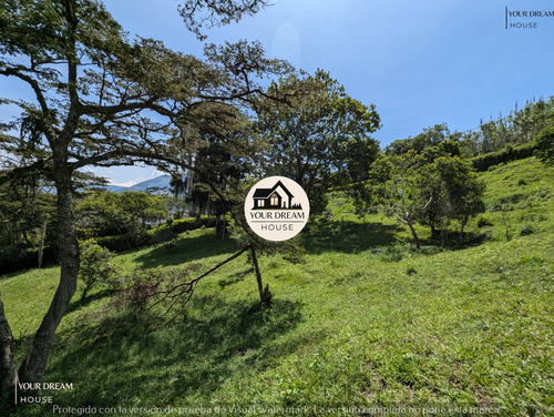 Lote Ideal Para Casa Urbana Con Red De Gas Y Alcantarillado. Vista A Copacabana. Lote Cerca Al Parque De Copacabana. Lote Para Cabañas. Lote Con Vista Cerca A Medellín - Imagen 4