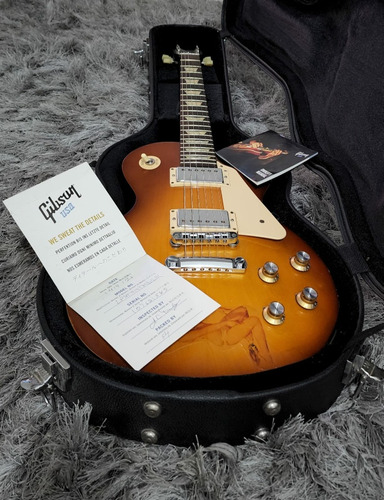 Guitarra Eléctrica Gibson Les Paul Tribute Studio Fender