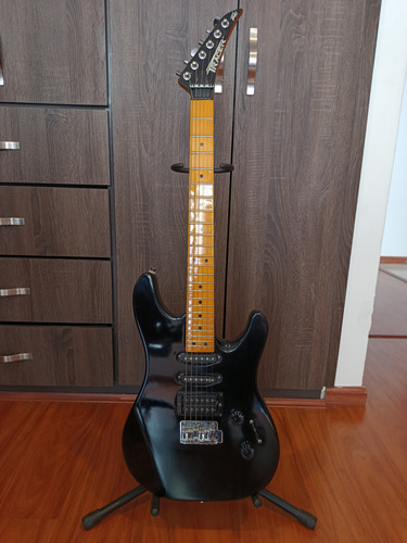 Guitarra Peavey Tracer