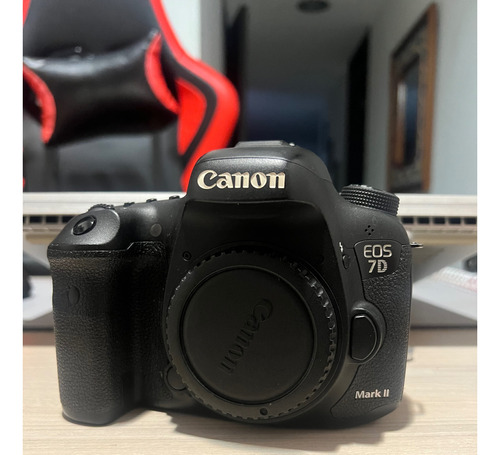 Canon Eos 7d Mark Ii Dslr Color  Negro