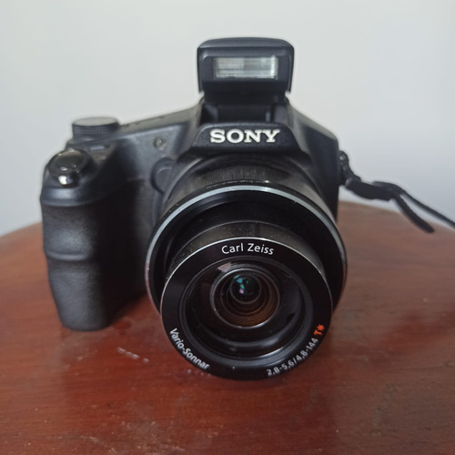 Camera Sony Dsc-hx 200v 