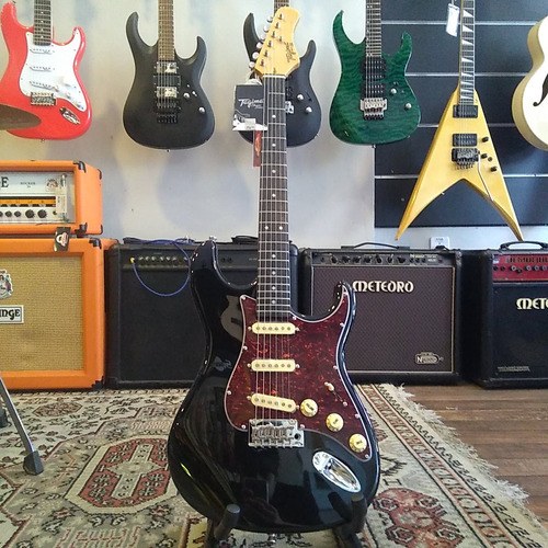 Guitarra Elétrica Stratocaster Tagima T635 Bk Classic Series
