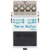 Boss Te-2 Pedal Compacto Tera Echo Multi-dimensional Estéreo Color Blanco