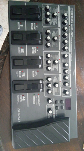 Pedalera Boss Me 80