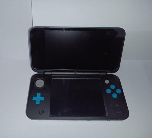 Nintendo New 2ds Xl Standard Cor  Preto E Azul-turquesa