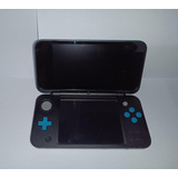 Nintendo New 2ds Xl Standard Cor  Preto E Azul-turquesa