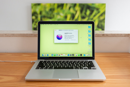 Macbook Pro  (13 Polegadas, Tela De Retina, Inicio 2015)