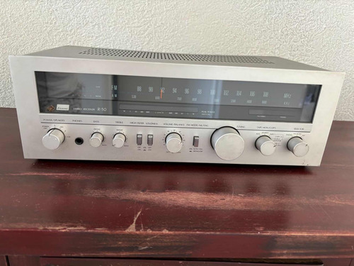 Amplificador Sansui