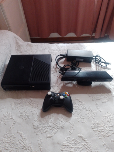 X Box 360 E