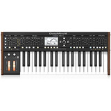 Behringer Deepmind 6 Clave Voz Analogico Polifonico Sintetiz