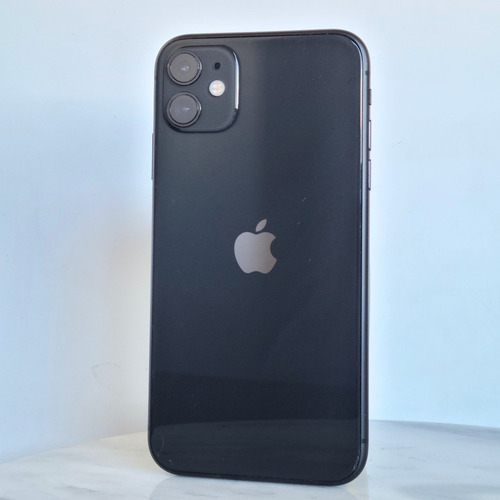 Apple iPhone 11 (64 Gb) - Negro 84% Bateria