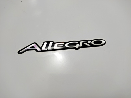2 Emblemas Mazda Allegro Diseo 100% Original. Foto 3