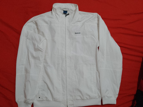 Campera Reebok Rompeviento