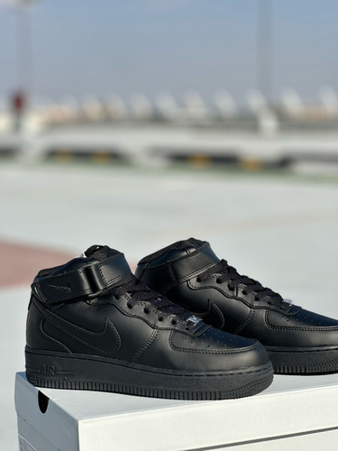 Nike Airforce One Negro #6.5