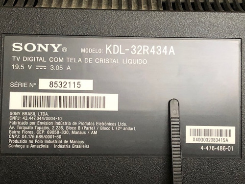 Tv Digital Com Tela De Cristal Liquido Sony  Trincado 