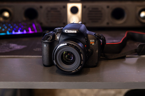 Câmera Dslr Canon Eos Rebel T4i + Lente 35mm + Frete Grátis