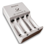 Carregador Sony Bivolt De Pilhas Bateria Aa E Aaa