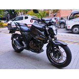 Suzuki Gixxer 250 Negra Mate