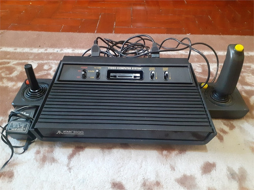 Console Atari 2600 Original + 2 Joysticks