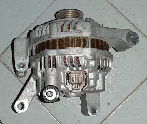 Alternador Mazda 3/5  Motor 2000 Foto 6