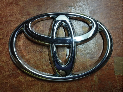 Emblema Delantero Parrilla  Toyota Meru-prado Foto 3