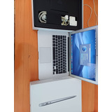 Macbook Air (13-inch, Early 2014)