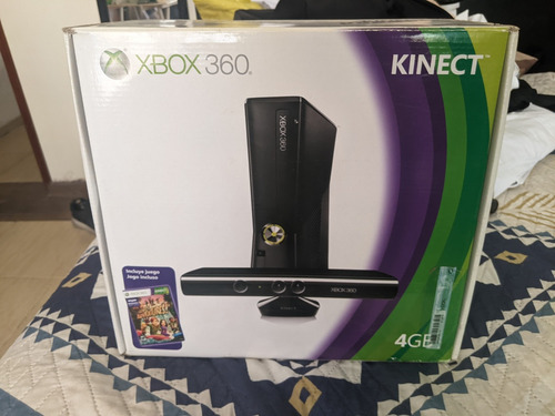 Xbox 360 Slim + Kinect, 240gb Con Juegos Incluidos 