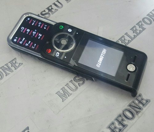 Celular Motorola Zn200 Slaid Lindo Pequeno Antigo De Chip