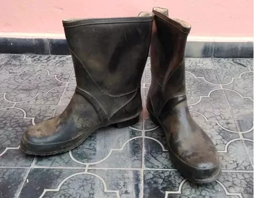 Botas Para Lluvia De Goma Con Interior Absorvente.