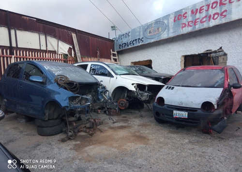 Parachoque Trasero Renault Twingo Ao 2000 Foto 4