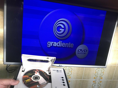 Dvd Portátil Gradiente Dt-230 Usado Toca Tudo Com Controle