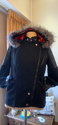 Campera De Pano Negra Scombr Con Detalle Simil Cuero Tall 44