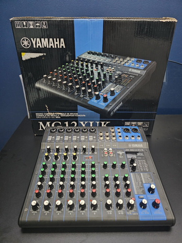 Mesa De Som Yamaha 12 Canais Mg12xuk