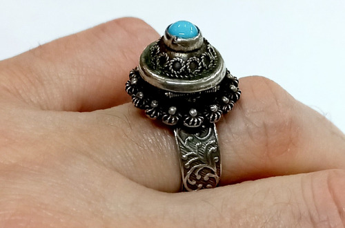 Anillo De Plata Antiguo Con Turquesa 