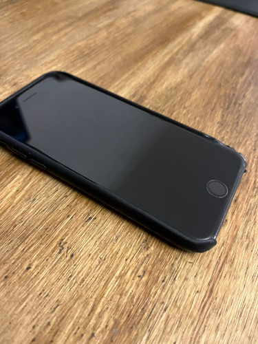 iPhone 8 (64gb) 