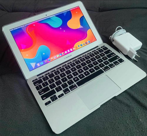 Macbook Air 11 I5 - Bateria Nova - Frete Grátis - 12x Sj