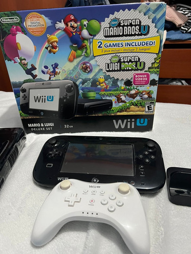 Nintendo Wii U 32gb Mario & Luigi Deluxe Set Color  Negro