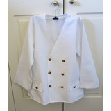 Chaqueta Blanca Con Botones Dorados