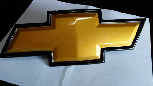 Emblema Parrilla Silverado Reemplazos En Fibra Chevrolet Foto 6