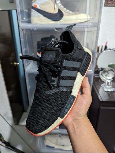 adidas Nmd R1 Core Black Trace Scarlet 