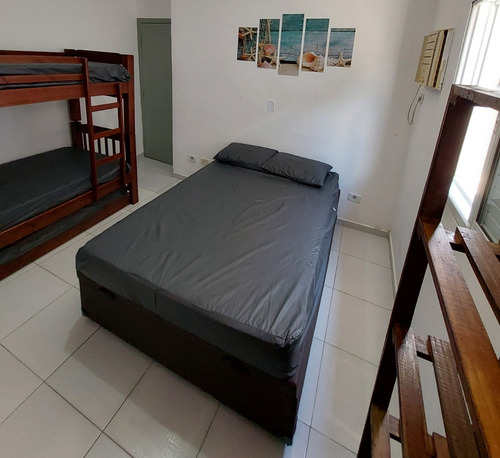Casa Na Praia Com Piscina, Churrasqueira 4 Quartos Em Guarujá - Imagen 3